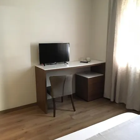 Soleo Tirana