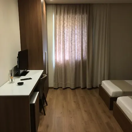 Soleo Nocleg ze śniadaniem 3*