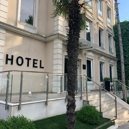 Soleo 3* טיראנה