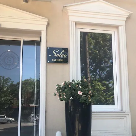 Soleo לינה וארוחת בוקר טיראנה